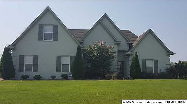 1st image of 3221 Rosewood Dr