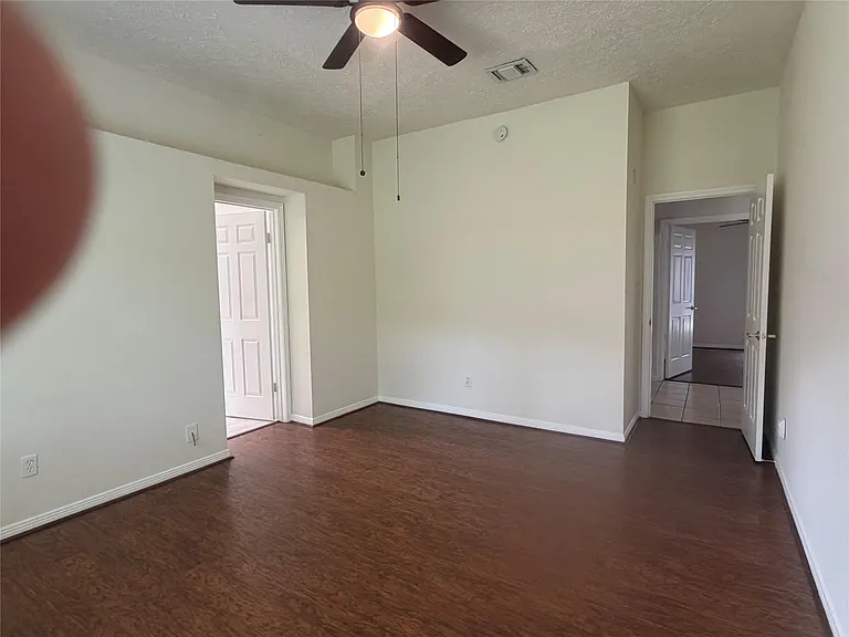 3806 Carya Cir — Photo 17