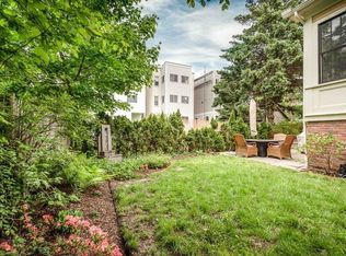 15 York Pl UNIT 5, Cambridge, MA 02141