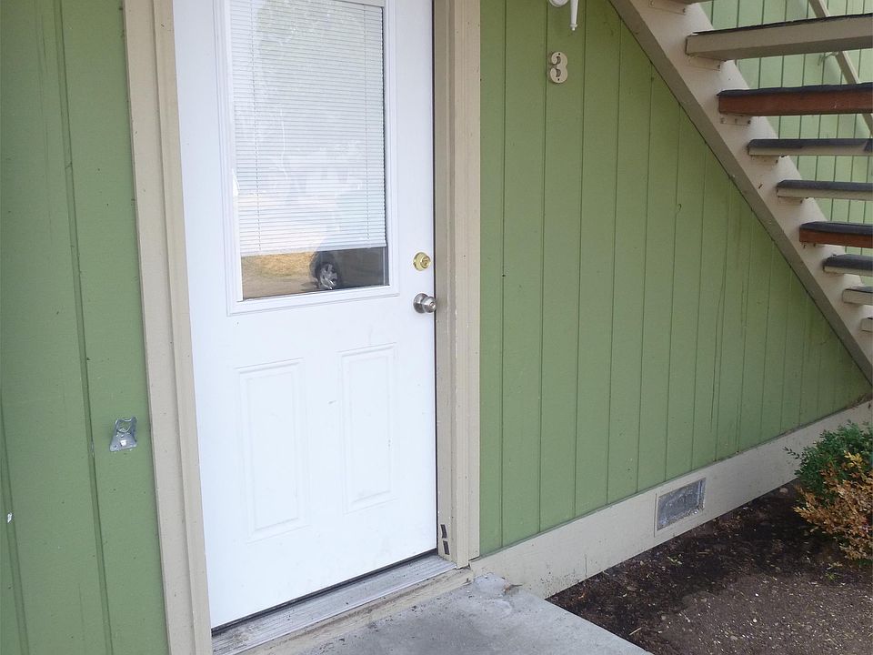 2nd image of 202 W Wallace St #3