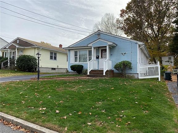 2nd image of 166 Salem Ave