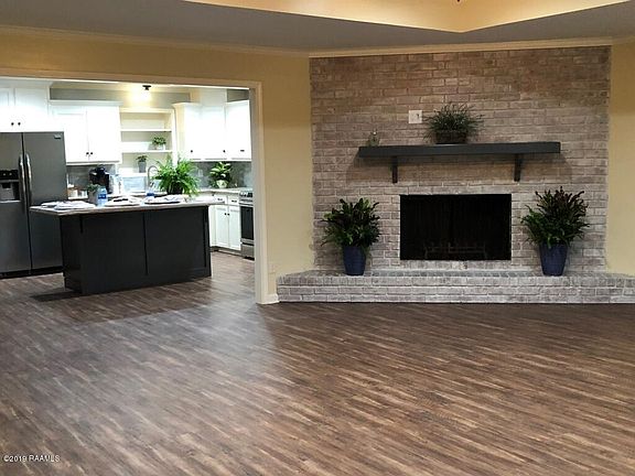 2nd image of 304 Beatrice Dr