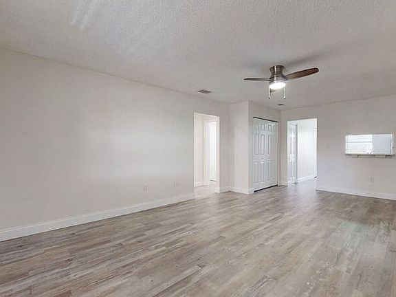 5th image of 5305 N Blvd Unit 104