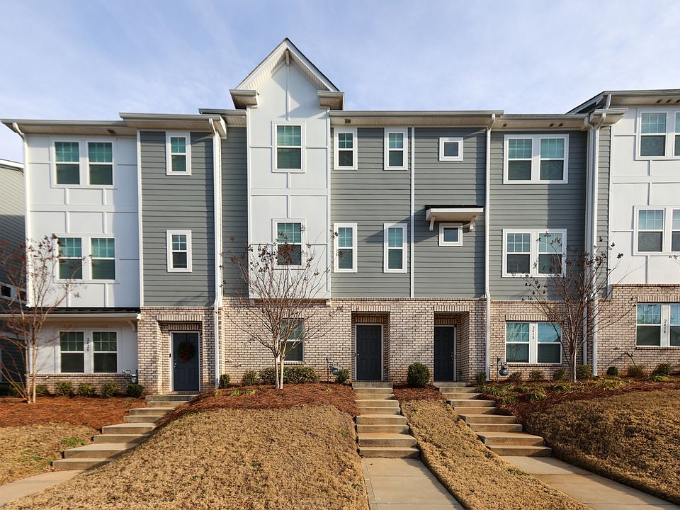 1st image of 2422 Arbor Loop Dr