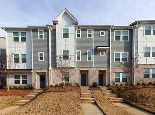 2422 Arbor Loop Dr, Charlotte, NC 28217