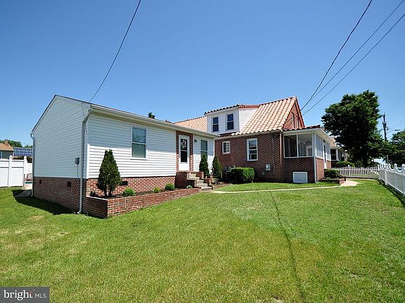 2nd image of 104 Eugenia Ave