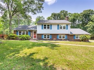 10820 Weybridge Rd, Chester, VA 23831