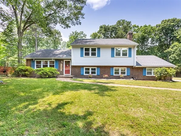 10820 Weybridge Rd, Chester, VA 23831