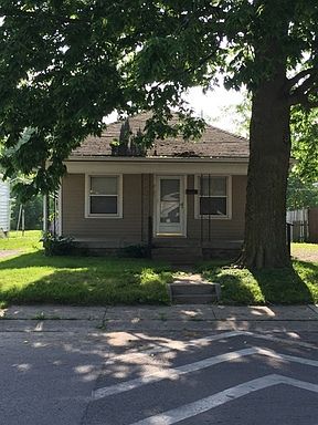 4th image of 2131 N Dequincy St