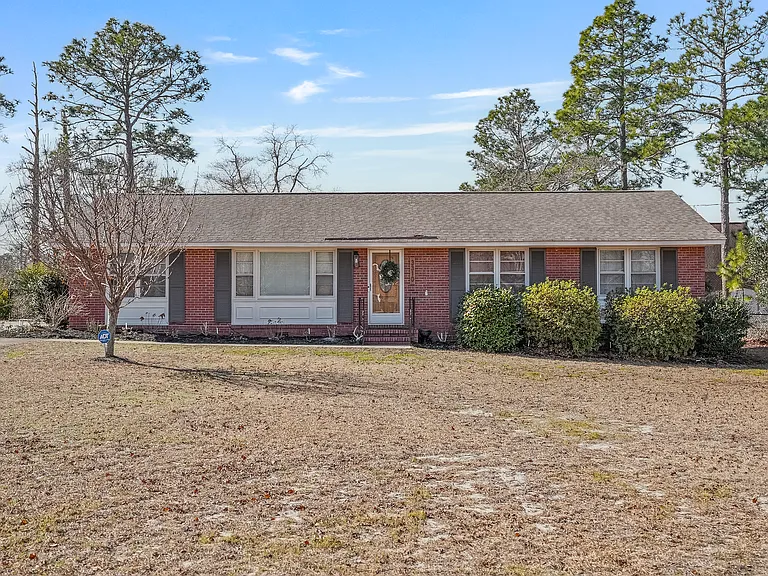 3310 Cornell Dr — Photo 2