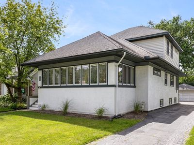 120 N Avon Rd, Elmhurst, IL, 60126
