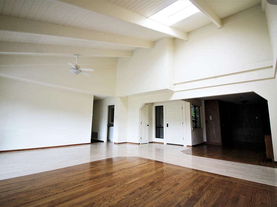 1st image of 316 Santa Margarita Dr