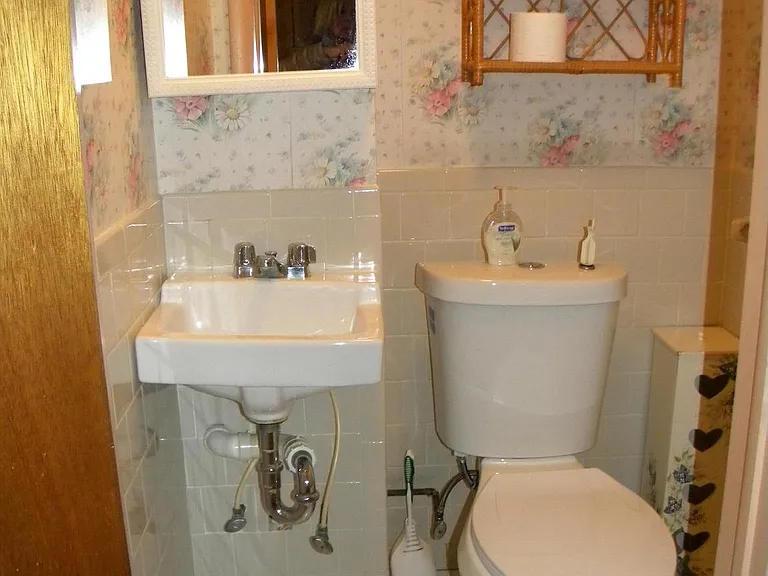 325 Imla St — Photo 23