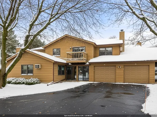 1160 Brittany Ct APT 93, Neenah, WI 54956