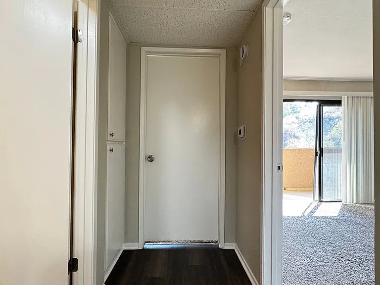 17740 Scherzinger Ln — Photo 53