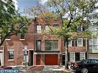 736 S Front St, Philadelphia, PA 19147