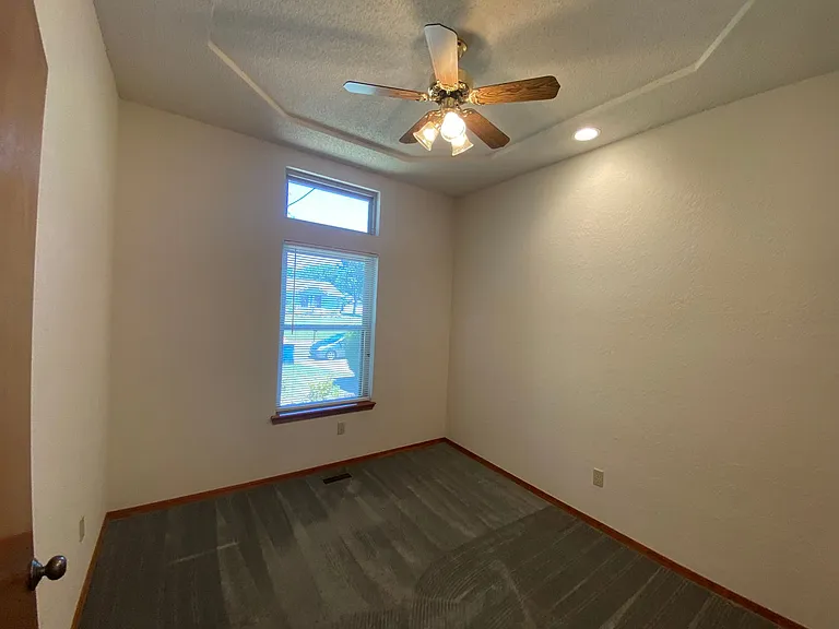 1708 De Vita Rd — Photo 5