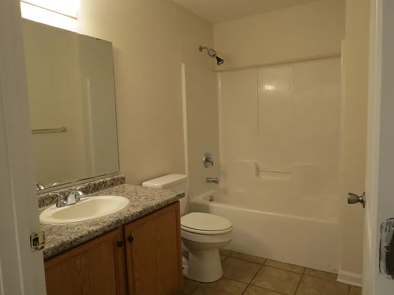 2738 W Tharpe St #903 — Photo 9