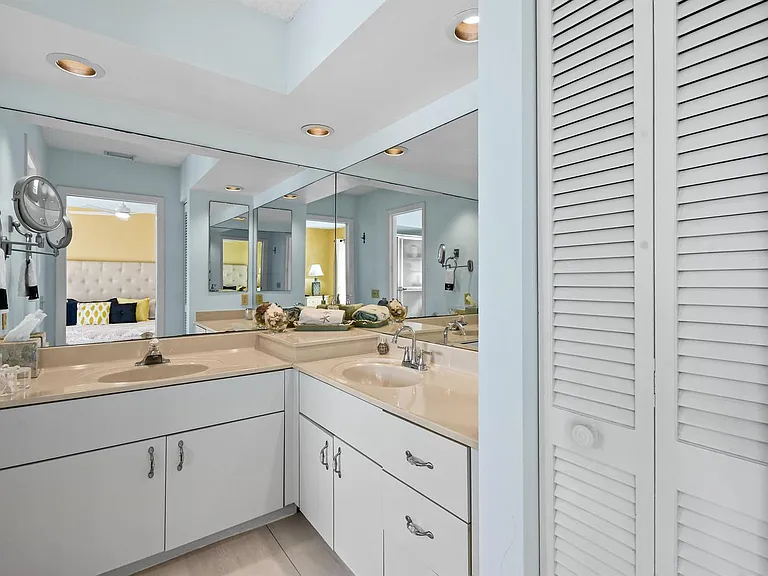 1216 Ocean Dunes Cir — Photo 35