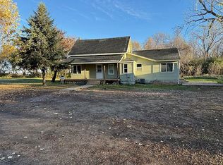 47390 210th St, Morris, MN 56267