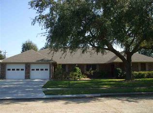 2709 Ruth Ln, Port Neches, TX 77651