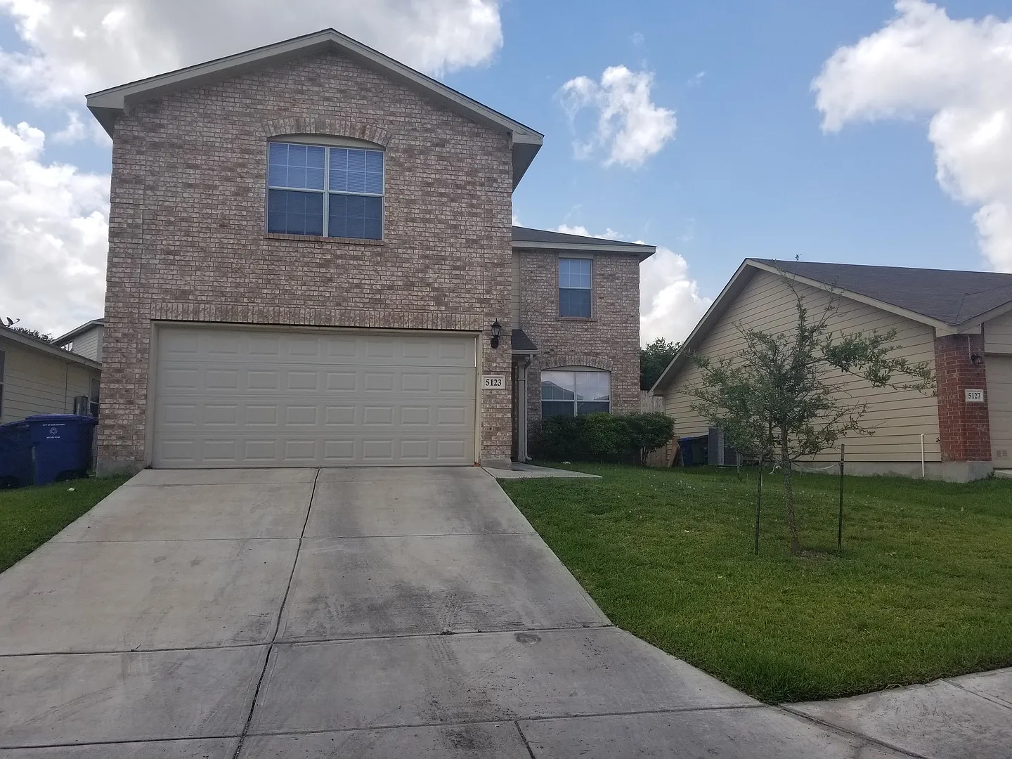 Welcome home to 5123 Fountain Hill! — Photo 1