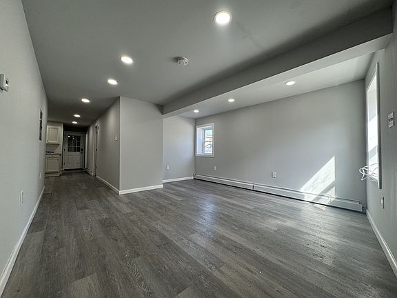 5th image of 167 2nd Ave #1