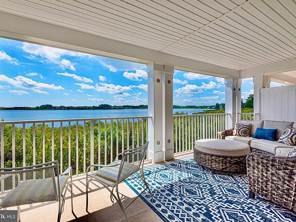 1st image of 39342 Hatteras #23