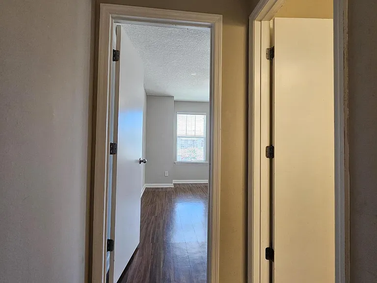 2334 Sunset Bluff Dr — Photo 16