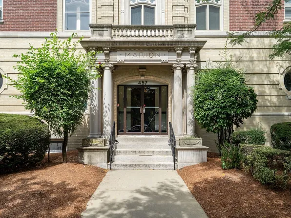 457 Washington St APT 2, Newton, MA 02458
