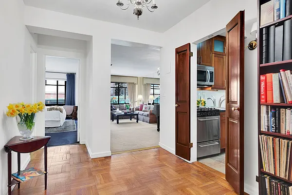 Sold by Compass | media 6
