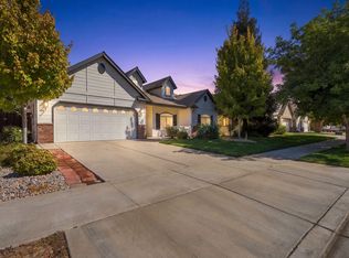 3116 W Sady Court, Visalia, CA 93291