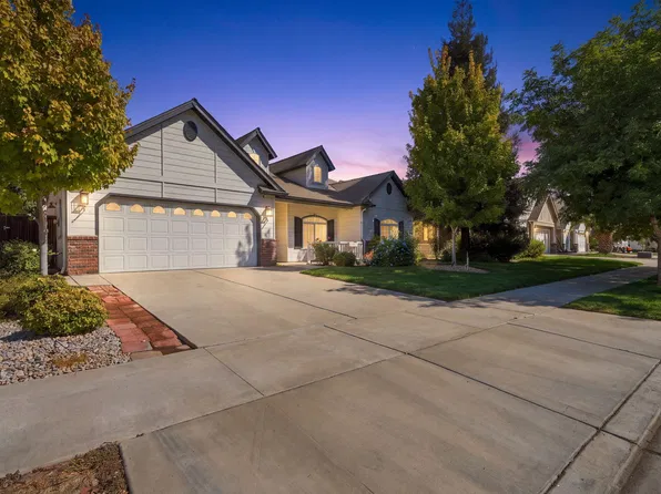 3116 W Sady Court, Visalia, CA 93291