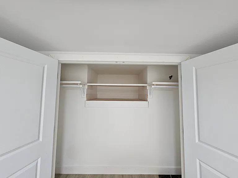 90 Shrewsbury Ave #B — Photo 11