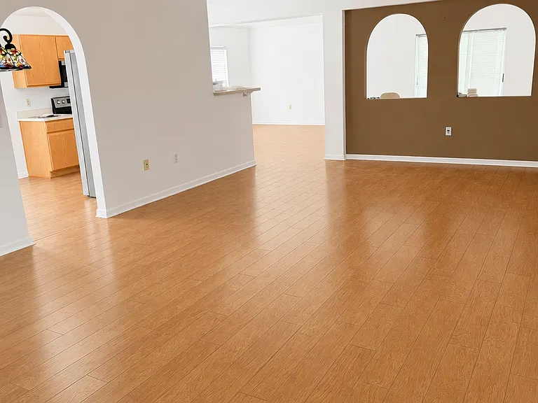 2236 Spring Creek Cir NE — Photo 3