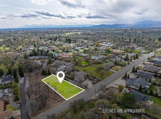 19361 Hollow Ln, Redding, CA 96003