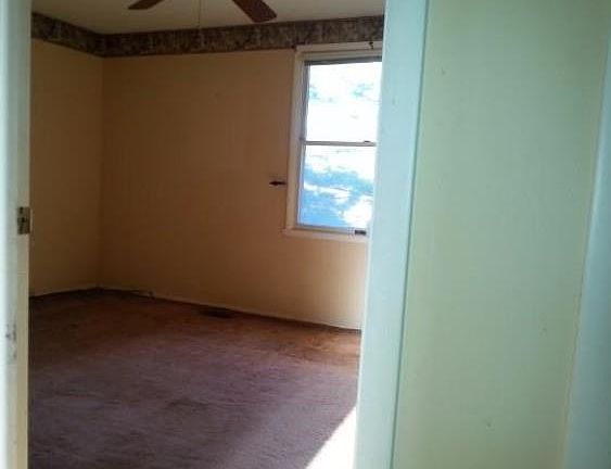 5th image of 8043 Mill Creek Cir Unit 11-A