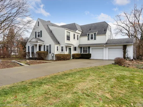 2721 Westwood Pkwy, Flint, MI 48503