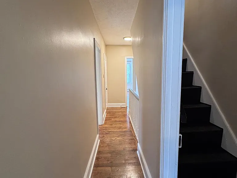 105 W Union St — Photo 9