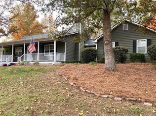 1736 Greystone Ln, Loganville, GA 30052