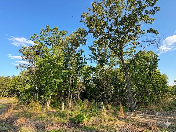 2nd image of 3 Vista Ridge Trail