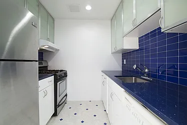 Rented by Yael Dunsky Real Estate