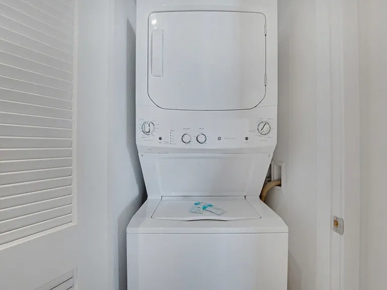 Washer/Dryer