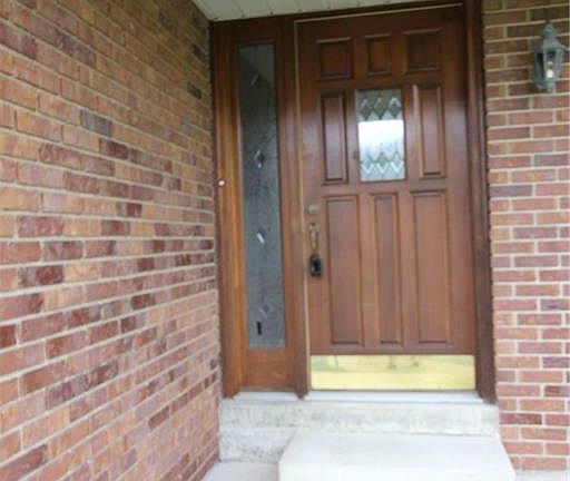 5th image of 1860 Mavie Dr
