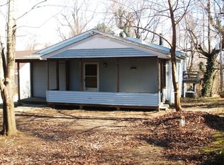 6128 2nd St, Chesapeake Beach, MD 20732