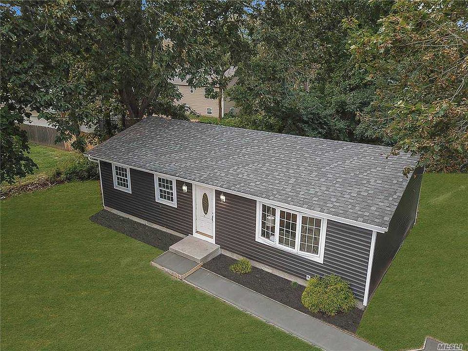 1st image of 7 Corn Ct