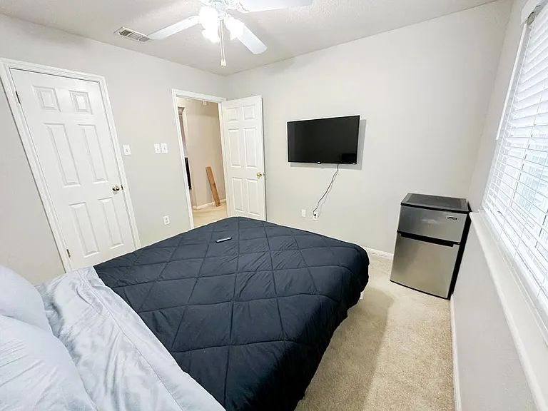 11321 Avering Ln — Photo 18