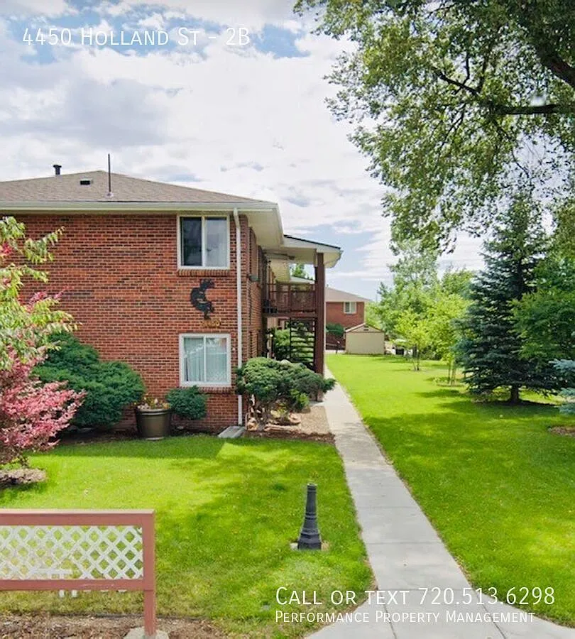 Building Photo - 4450 Holland St #2B