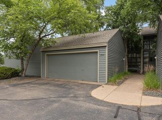 1359 Spencer Rd W #1359, Saint Paul, MN 55108