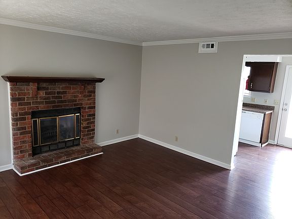4th image of 3534 Chesapeake Dr